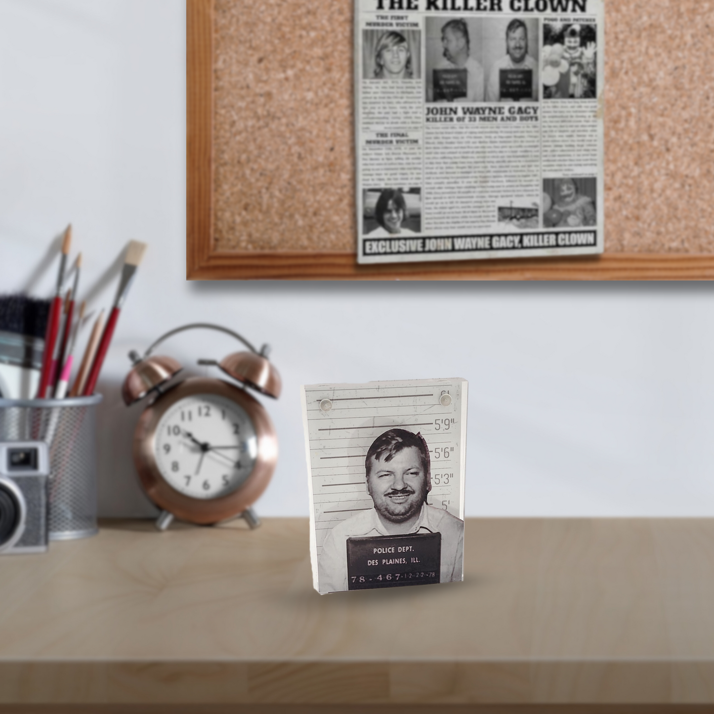 John Wayne Gacy Acrylic Mugshot Decor – True Crime Serial Killer Collectible, Dark Aesthetic Desk or Shelf Display for Horror & Crime Enthusiasts