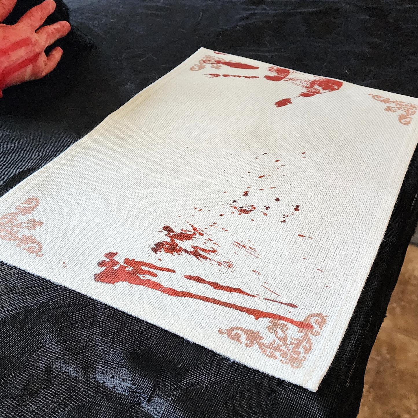 Help Sinister Placemat Set - Bloody Horror Placemat Linen Placemats with Fake Blood Design, Halloween Table Decor, Creepy Gothic Kitchen